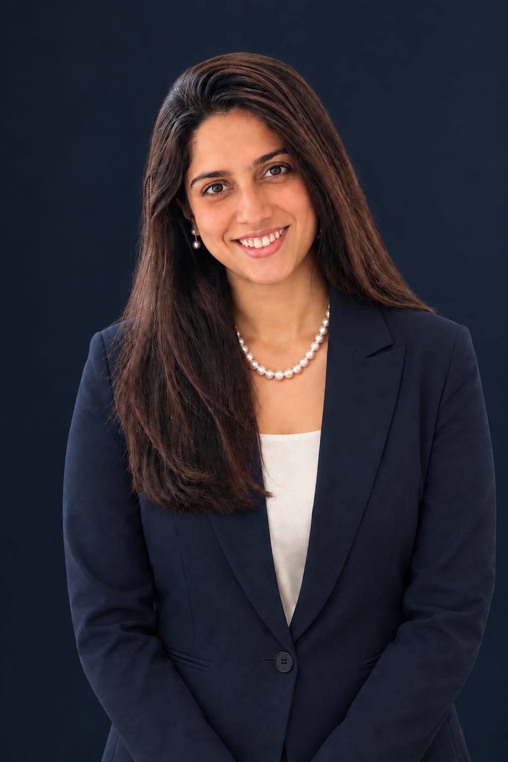 Tanvi Amlani, Real Estate and Investment Advisor